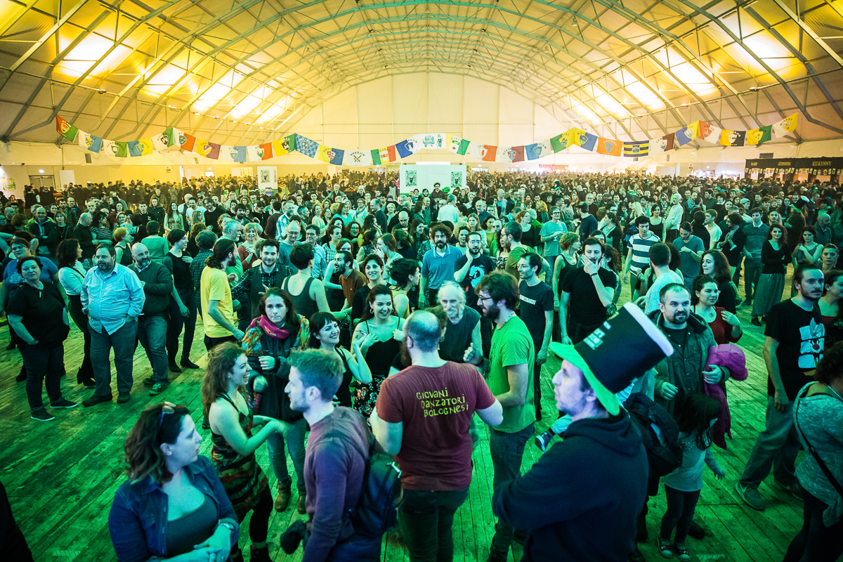 Concerto irish rock ALZAMANTES per IRLANDA IN FESTA 2018 c.o Estragon di Bologna